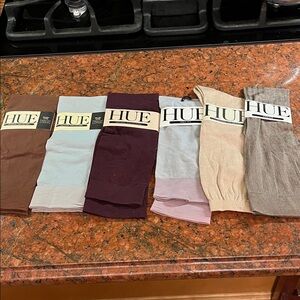 NWT HUE 6 Pair Sock Collection